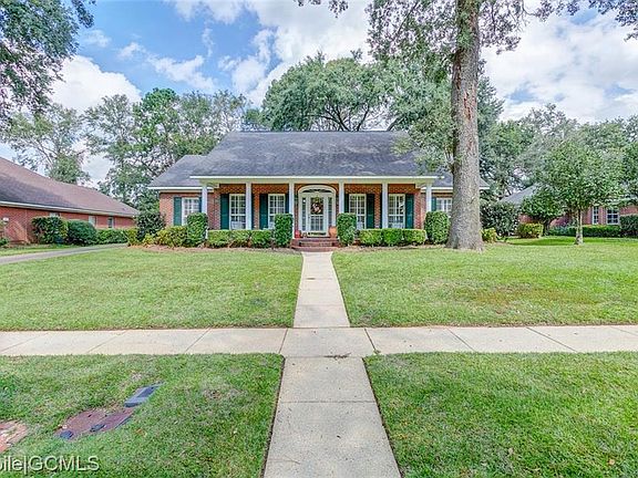2nd image of 6314 Hillcrest Oaks Dr