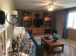 12 Kennedy Ct, Philo, IL 61864