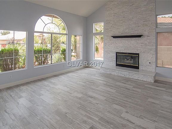 5th image of 7429 Shallow Glen Ct