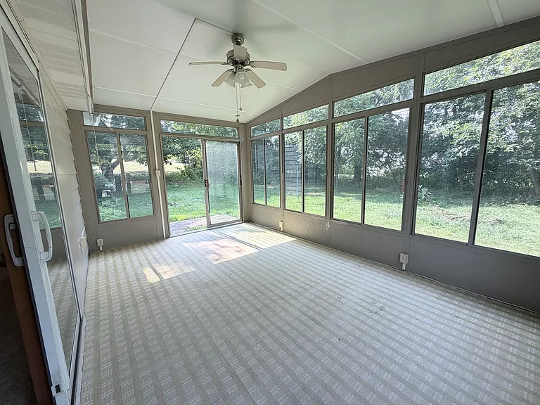 5849 Beverly Hills Rd — Photo 22