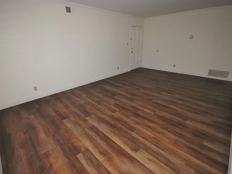 516 E. Hillsdale Ct. — Photo 10