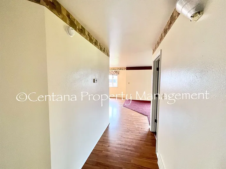 3101 Dixon St — Photo 8