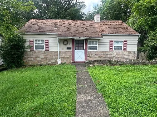 103 Rotary Rd, Huntington, WV 25705