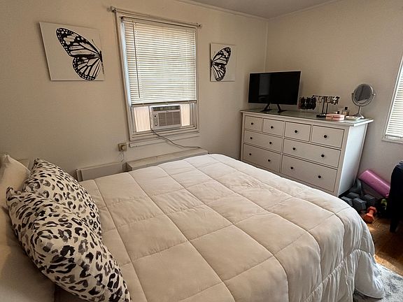 5th image of 56A Hastings Ave #A