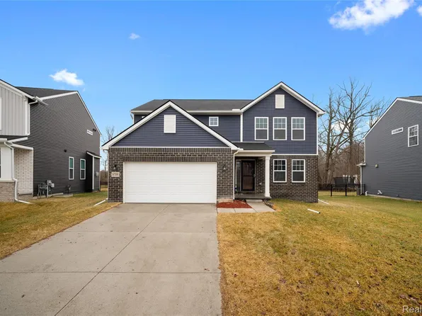 6709 Maplelawn Dr, Ypsilanti, MI 48197