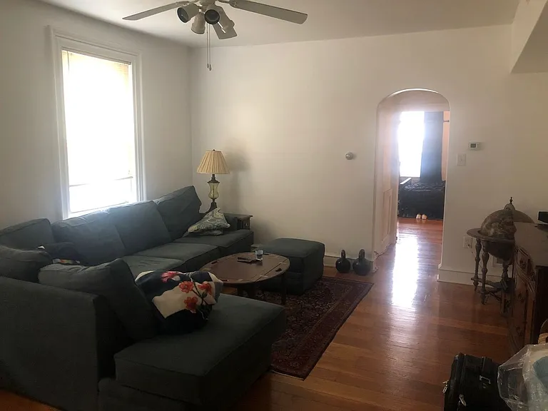 711 Walnut St — Photo 12