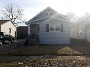 319 78th St, Niagara Falls, NY 14304