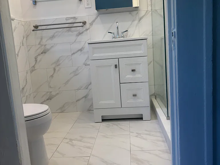 94 Martha Ct #4 — Photo 8
