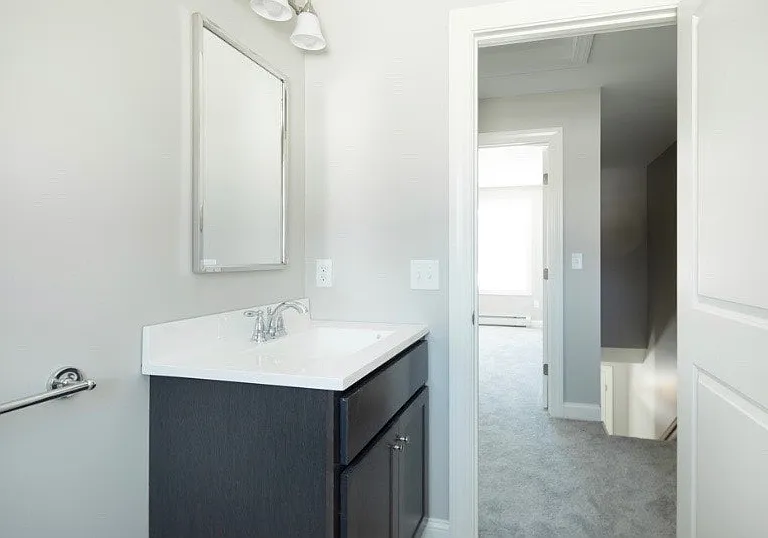 5 Anglers Rd — Photo 6