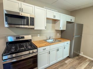 946 Muskegon Ave NW APT 1, Grand Rapids, MI 49504