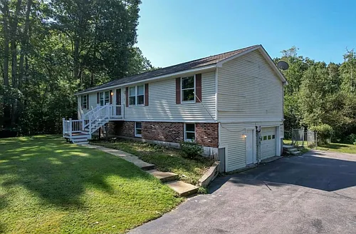 9 Gardner Cir #A Photo 1 9 Gardner Cir #A Photo 1