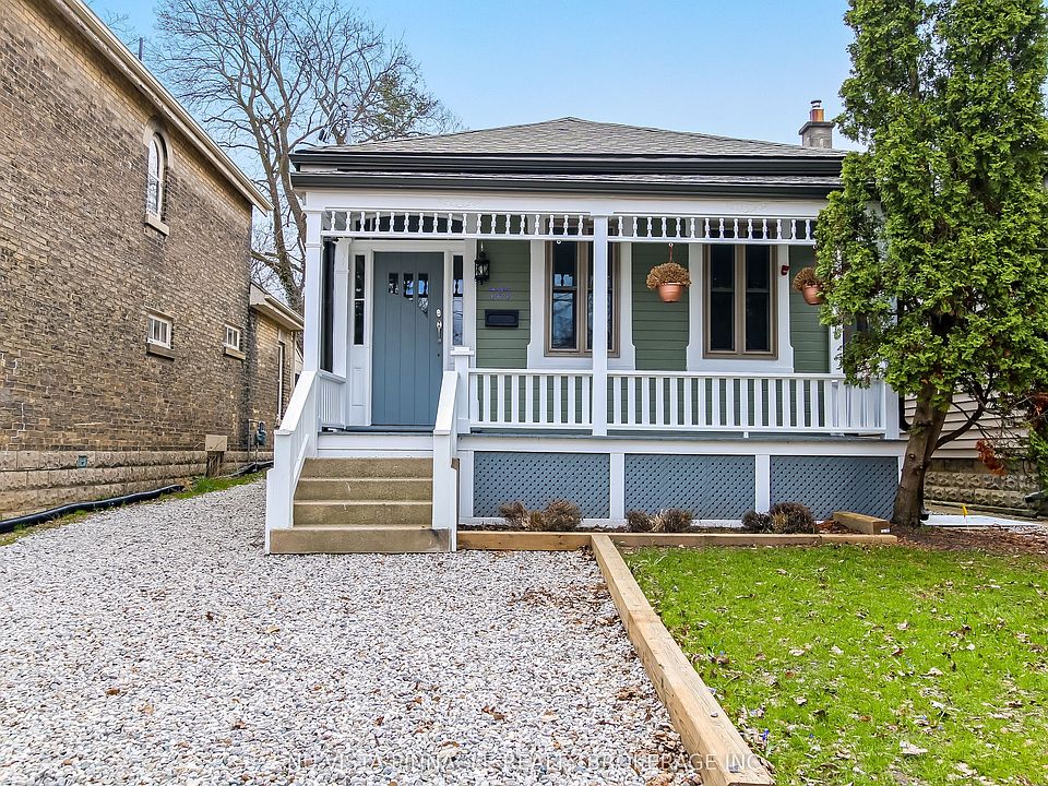 1st image of 727 Queens Ave