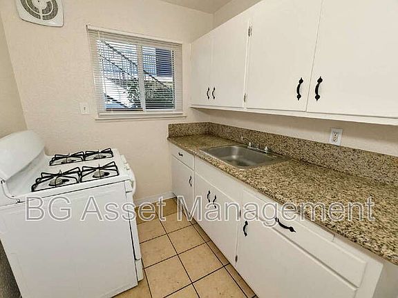4th image of 728 Darina Ave Unit 7