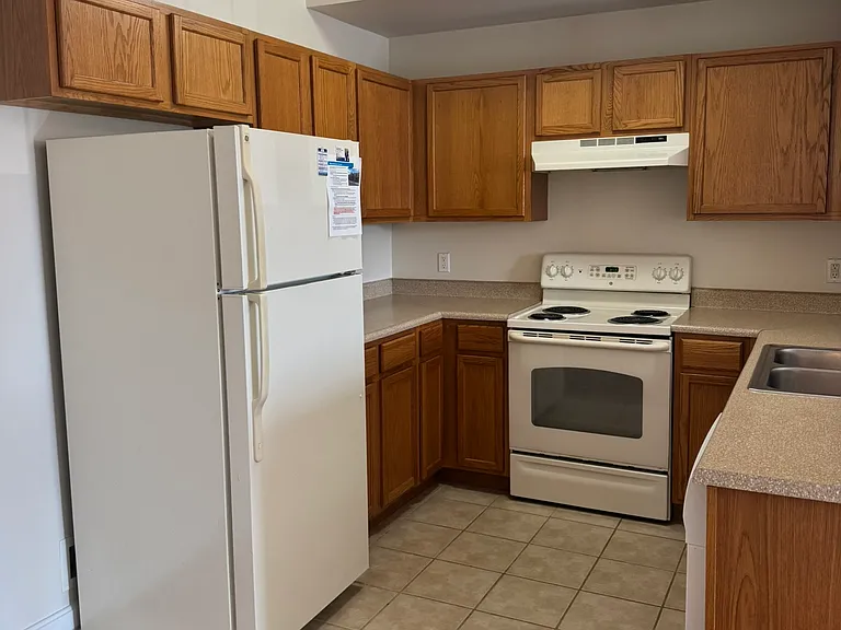 1931 Ashley Dr #2C — Photo 5