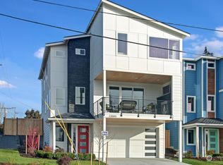 22005 90th Ave W, Edmonds, WA 98026