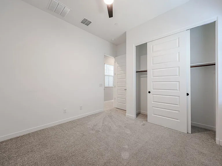 31674 N 123rd Ave — Photo 13