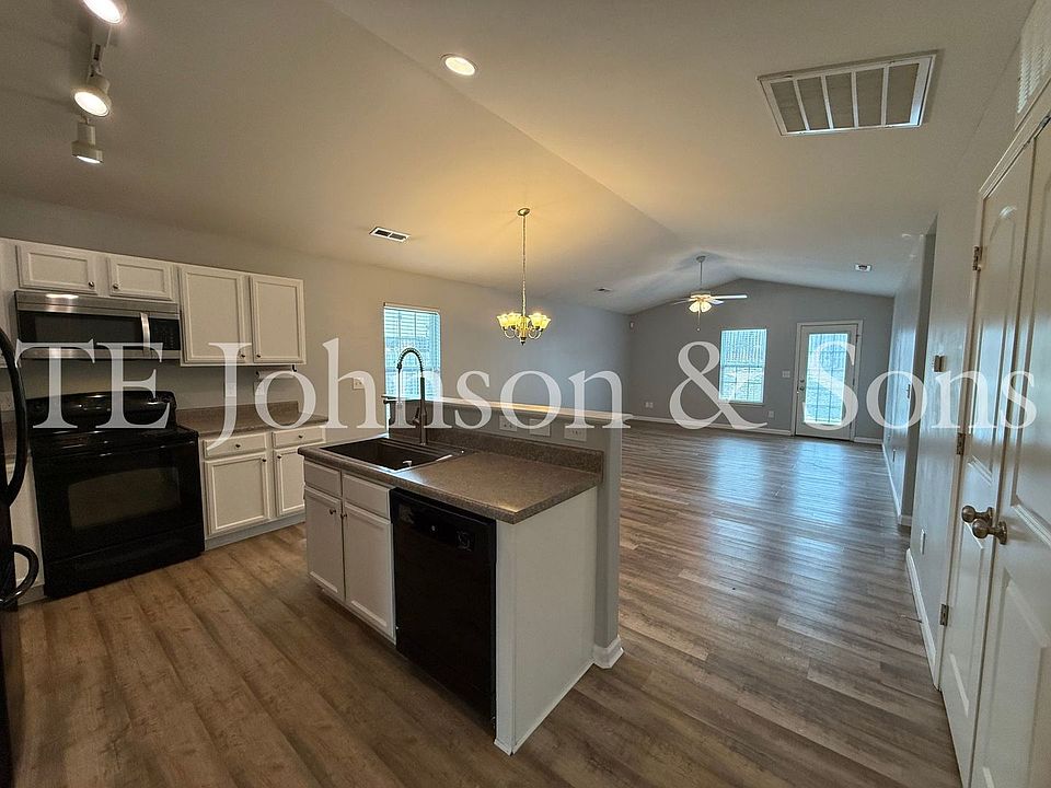 1st image of 3119 Bushfield Dr