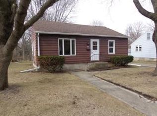 266 N Fremont St, Whitewater, WI 53190