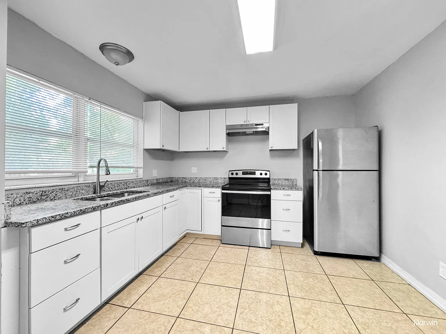 3 bed, 2.0 bath, 1407 sqft, $1,890 — Photo 3