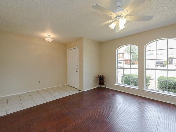 5th image of 2601 Vistaview Dr