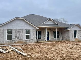 214 Farley Rd, Byhalia, MS 38611