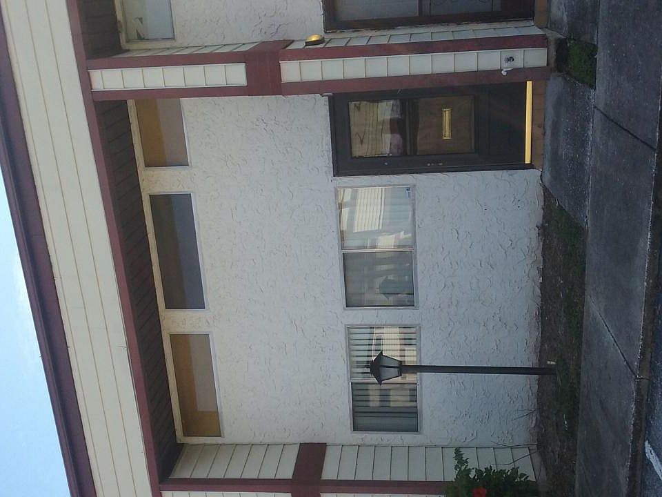 1st image of 3936 Crayrich Cir #A-8