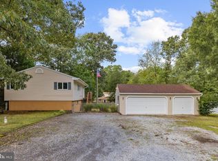 619 Sutton Dr, Pasadena, MD 21122