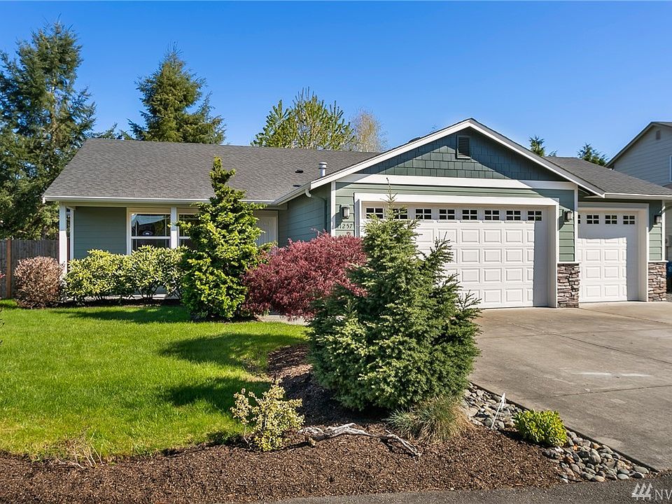 1st image of 11257 31st Pl NE