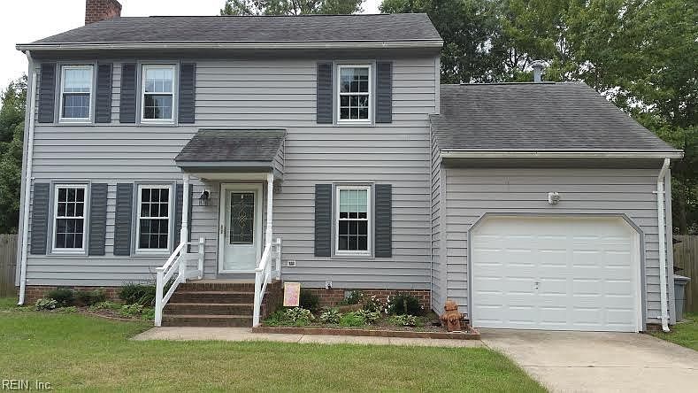 1st image of 15 Glen Forest Dr