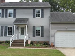 15 Glen Forest Dr, Hampton, VA 23669