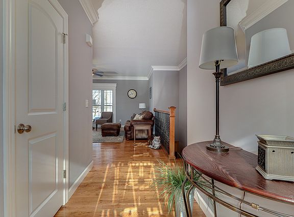 2nd image of 704 Justin Dr