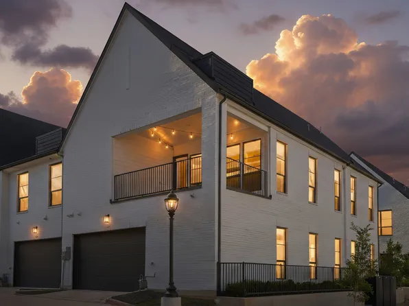 123 Garden Ct E, Arlington, TX 76010