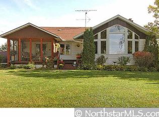 17999 Roberds Lake Blvd, Faribault, MN 55021