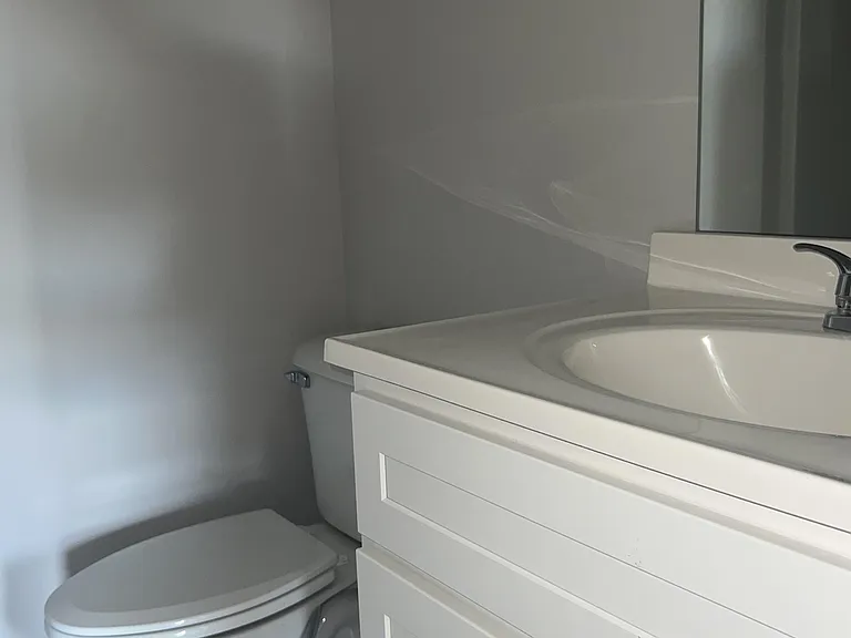 1009 Ichabod Cir — Photo 12