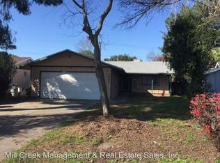 2031 S Locust St, Visalia, CA 93277