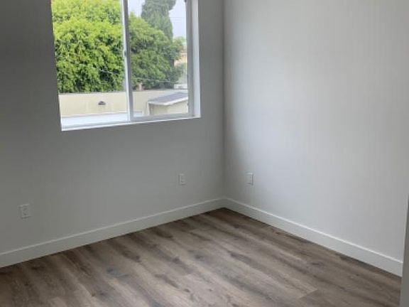 5th image of 967 N Wilton Pl #2