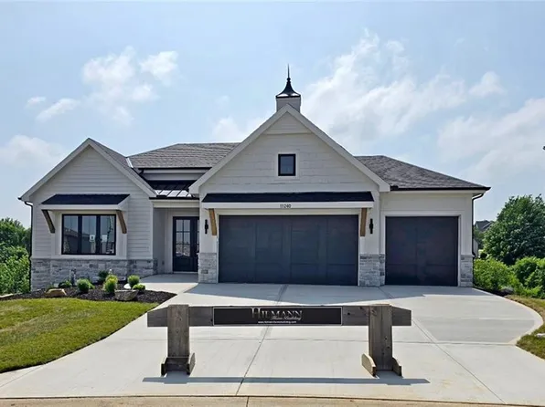 11240 S Gleason Rd, Olathe, KS 66061