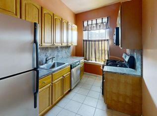 663 Locust St APT 5G, Mount Vernon, NY 10552