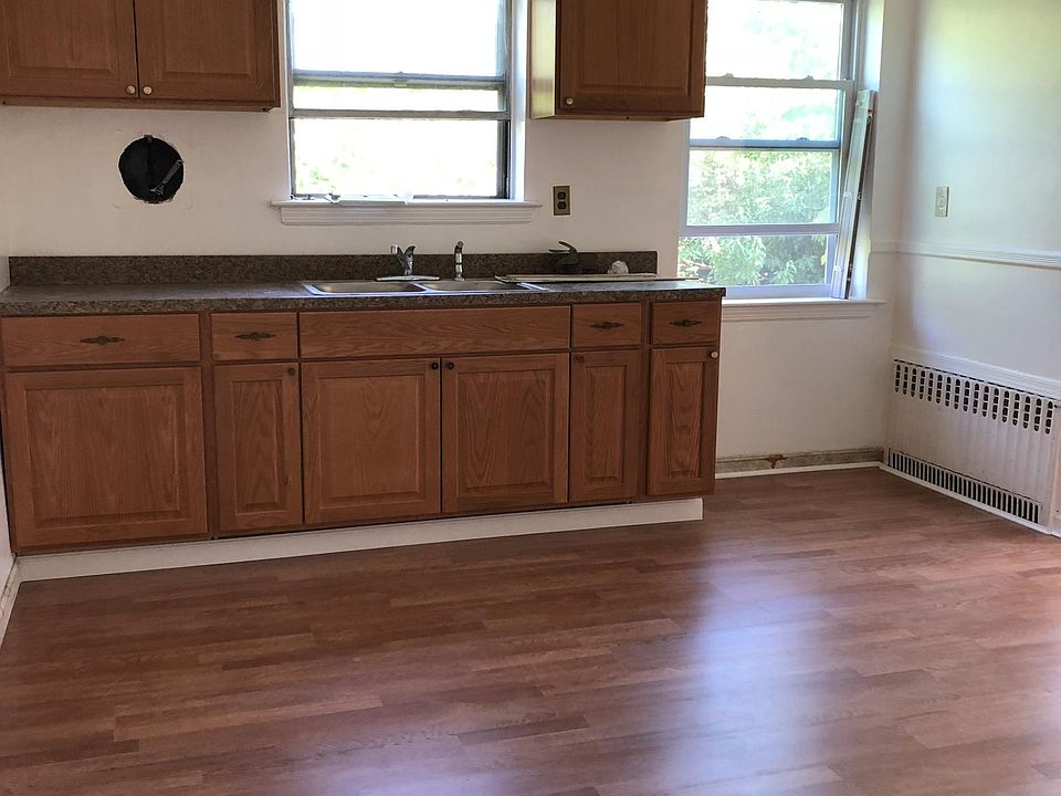 1st image of 274 Kimball Ave #2