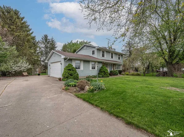 6236 W Dunbar Rd, Monroe, MI 48161