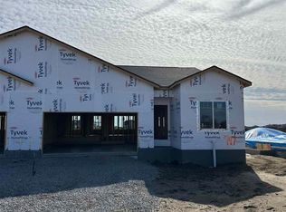 947 Eisenhower Blvd, Northliberty, IA 52317