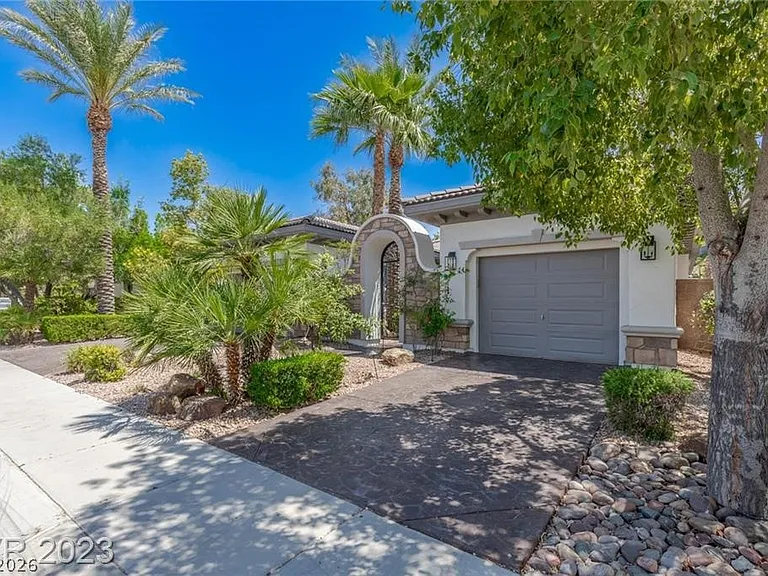 1447 Foothills Village Dr — Photo 39
