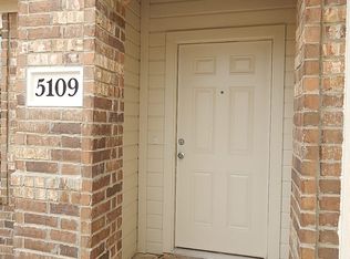 5109 Glen Eden Dr, Fort Worth, TX 76119