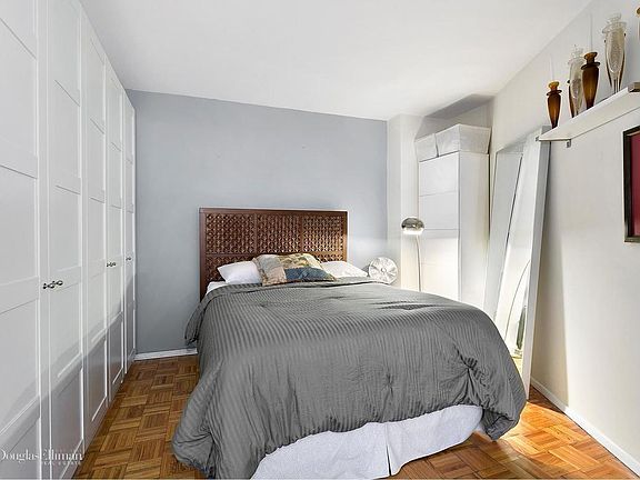3rd image of 430 E 56th St APT 10D