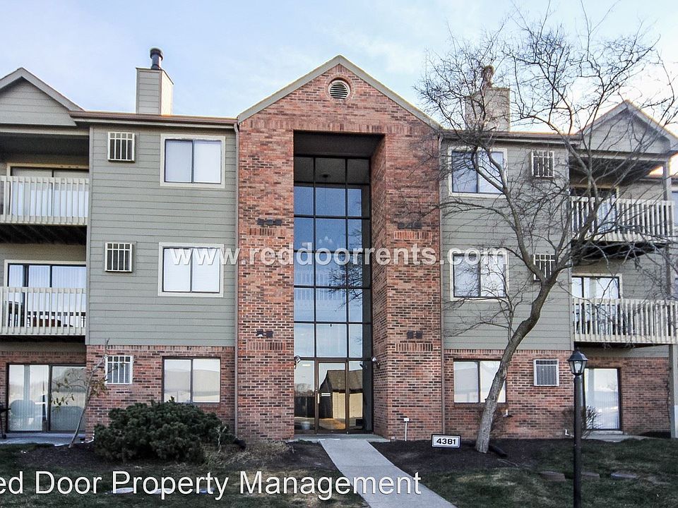 1st image of 4381 Village Parkway Cir W APT 3