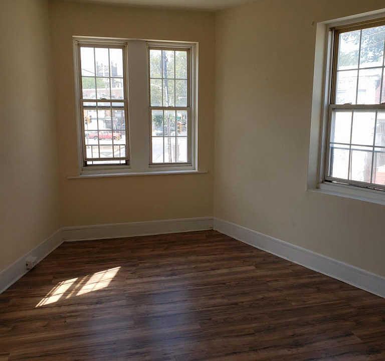 2nd image of 3729 N 17th St