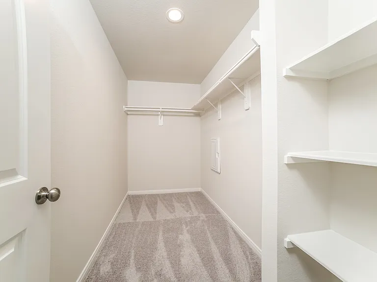 15661 Briar Forest Dr — Photo 10