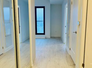 20 Soudan Ave #3404, Toronto, ON M4S 0E2