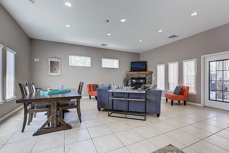 FOREST CREEK APARTMENTS — Photo 2