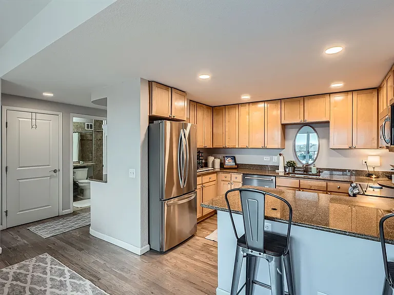1150 Vine St #1006 — Photo 8